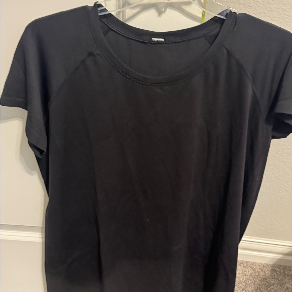 Black lululemon swiftly size 20